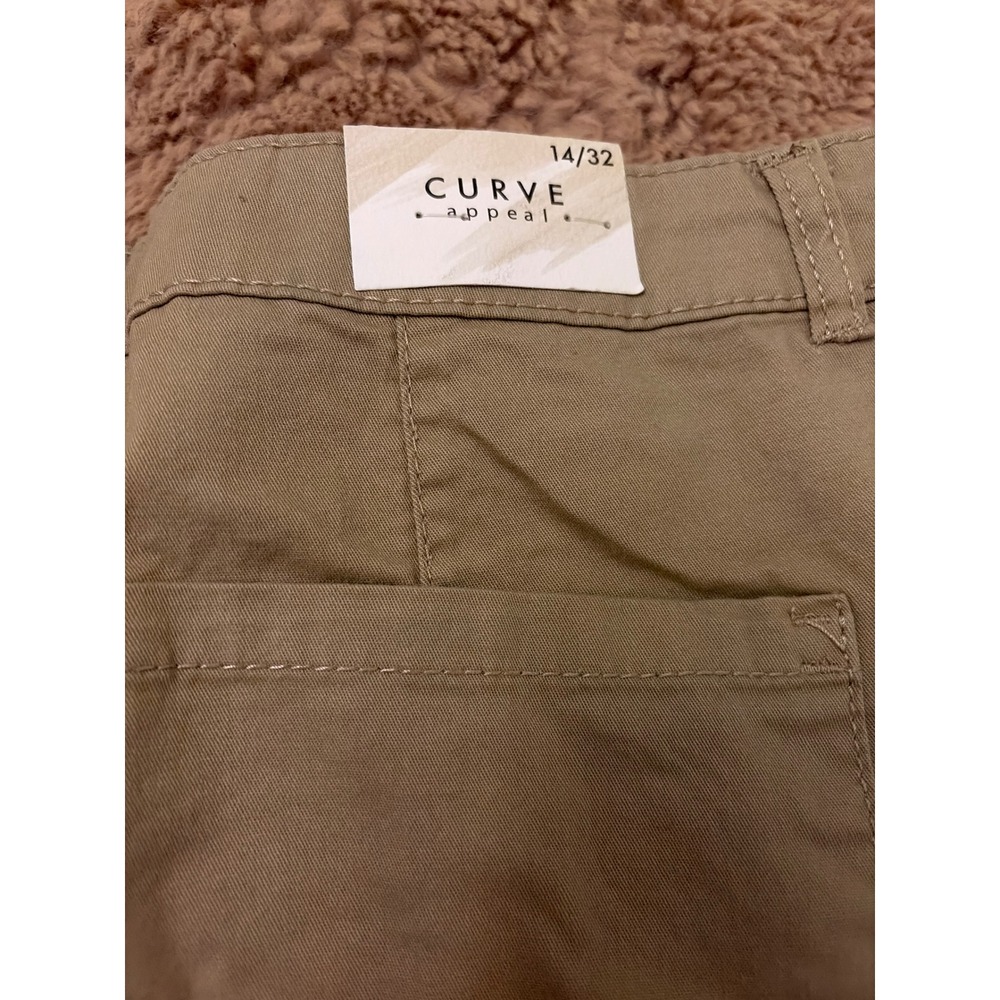 Curve Appeal Women Oyster Shell Utility Shorts Beige Size 14 - Picture 4 of 6